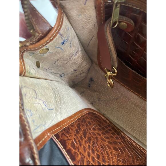 Brahmin Croc print shoulder bag brown vintage Needs TLC - Picture 15 of 16
